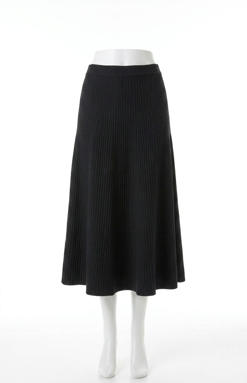 NEW LILLA P flared knit skirt in black